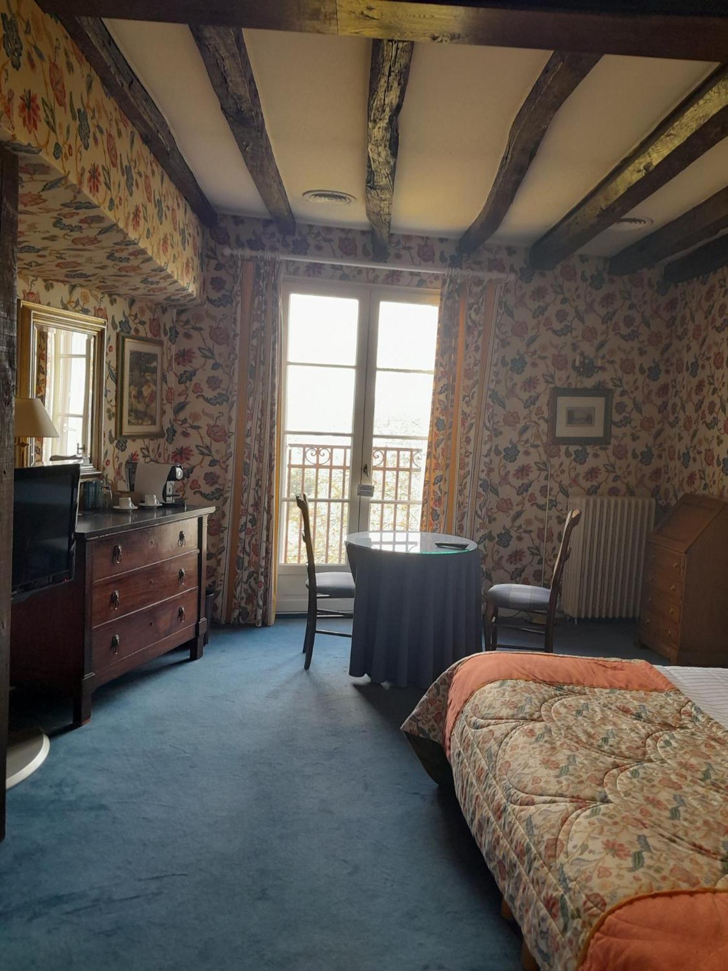 Chateau De Castel Novel Boutique Hotel Varetz Luaran gambar
