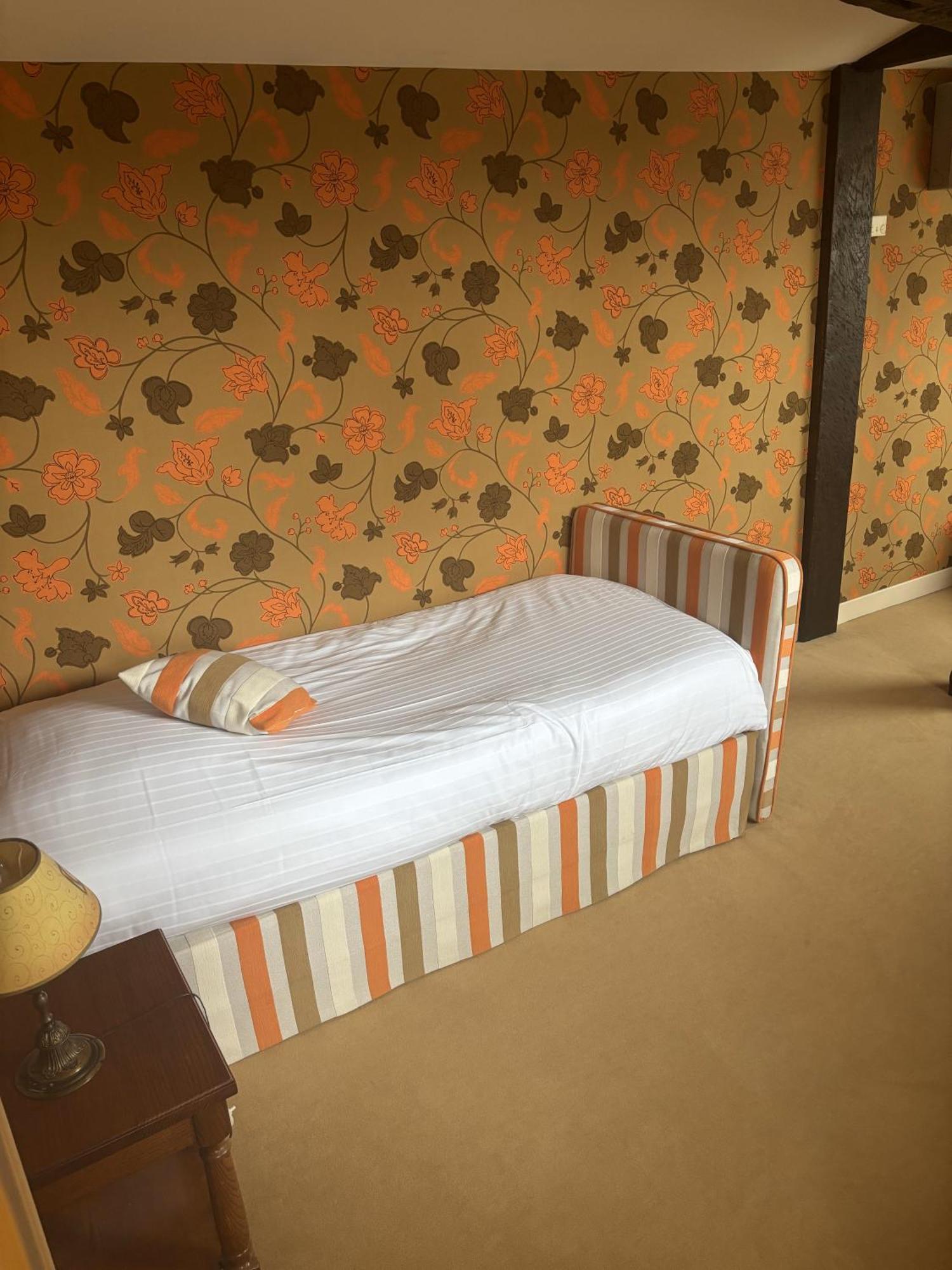 Chateau De Castel Novel Boutique Hotel Varetz Luaran gambar